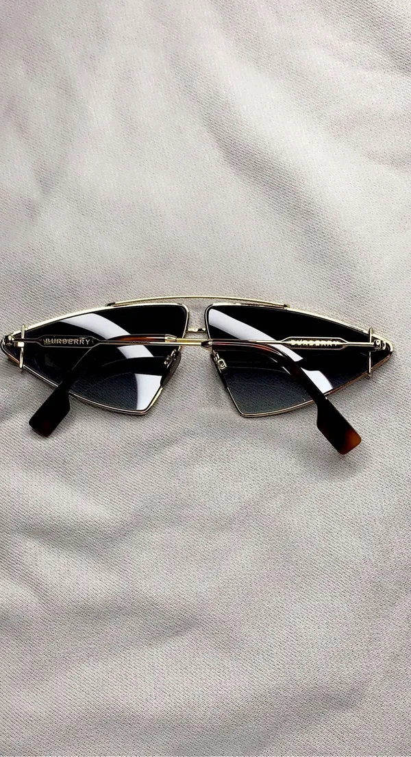 Burberry Sunglasses - Image 3