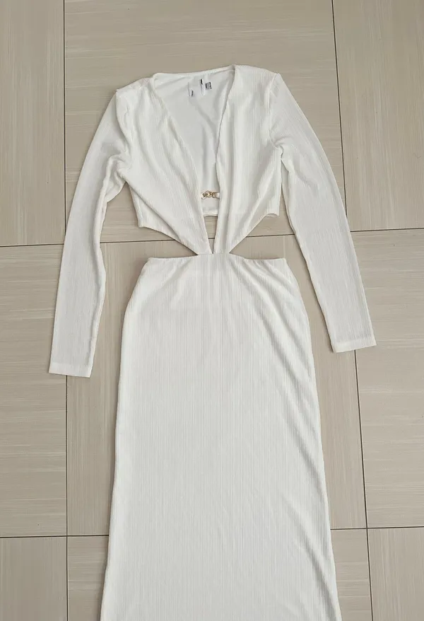 Everton Maxi Dress - Image 3