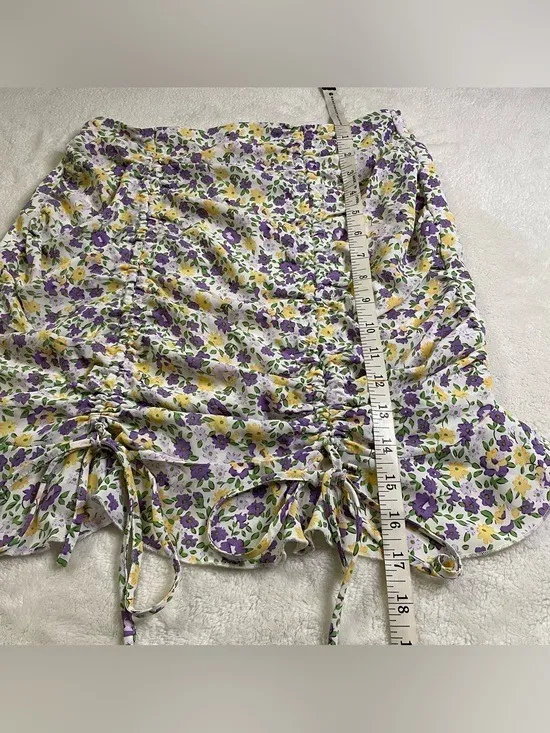 NWT HYFVE Lilac Floral Ruched Mini Skirt with Ruffles size M - Image 7