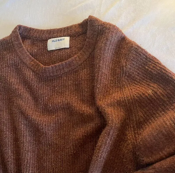 Old Navy Sweater - Image 3