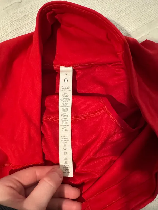 Lululemon Speed Shorts Up 2.5" High-Rise - Image 3
