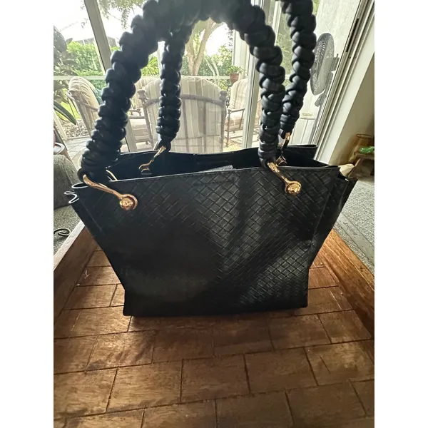 ALDO Gloadithh‎ Black Woven Faux Leather Tote Bag Gold Hardware Top Handle Purse - Image 5