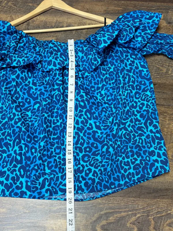Lilly Pulitzer Beatrix Off-the Shoulder Top Women’s XL Oyster Bay Navy Leopard - Image 5