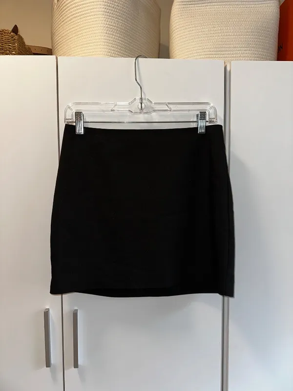 Express high waisted mini skirt  - Image 2