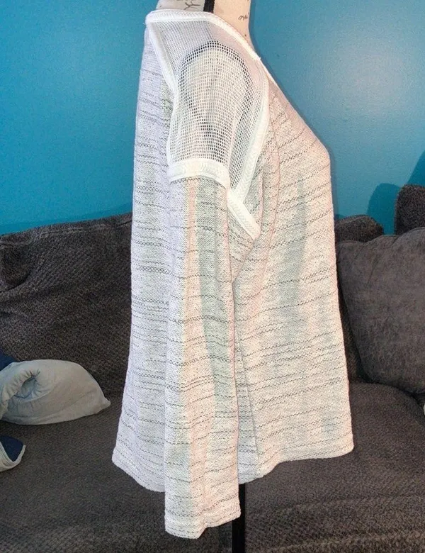 Roxy Woven Crewneck Sweater, Large - Image 3