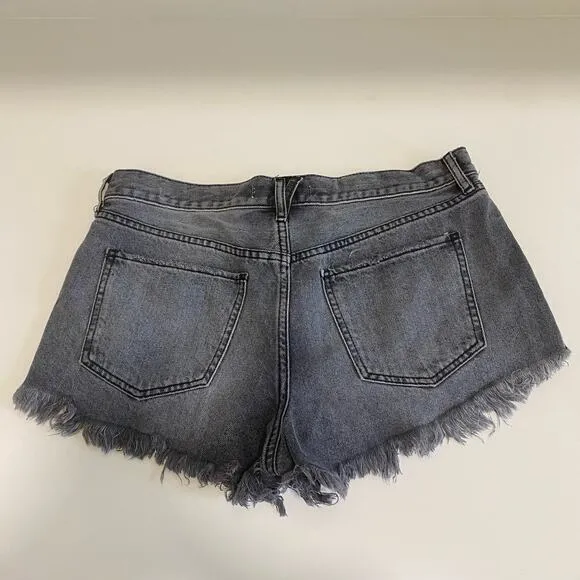 Free People We The Free Jean Shorts‎ Size 28 - Image 2