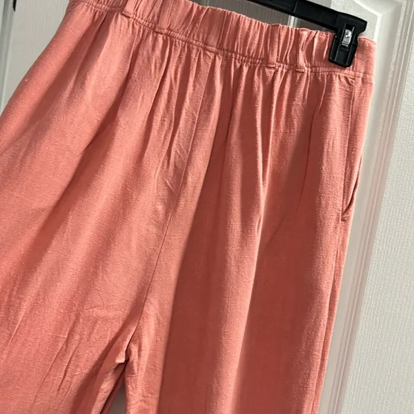 Z Supply Wide Leg Pants in Dusty Rose Pink - Image 9