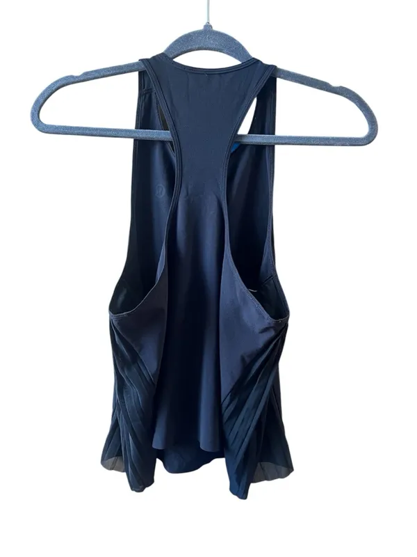 Lululemon Black Athletic Tank Top - Image 2