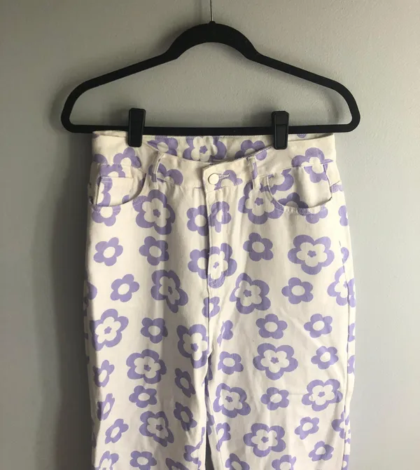 SheIn Purple Floral White Denim High Waisted Pants - Image 3