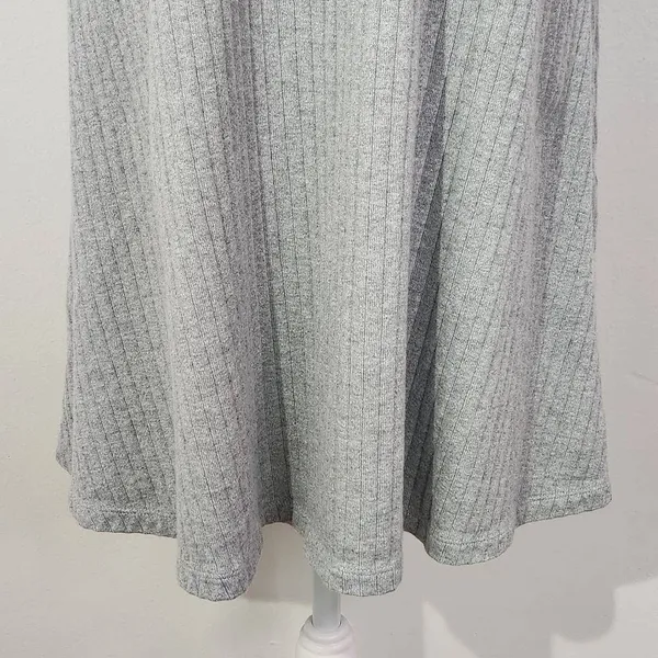 Uniqlo Gray Mock Turtleneck Ribbed Knit Dress Size Medium Gray Mini Dress - Image 4