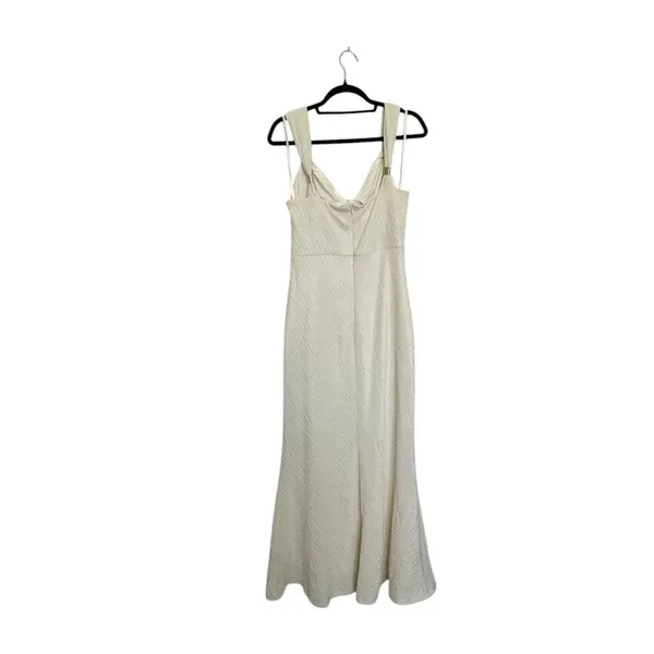 Sun white cut-out maxi dress with gold-tone hardware details on the straps - Image 5