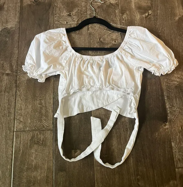 Altar'd State Cropped Top - Image 2