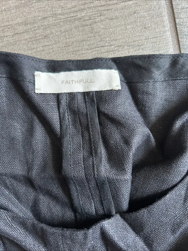 Faithfull the Brand Black Puff-Sleeve Cropped Top - Image 2