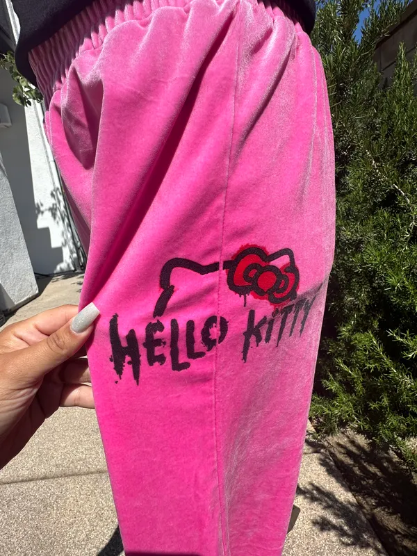 Hello Kitty ✨ velour track pants - Image 2