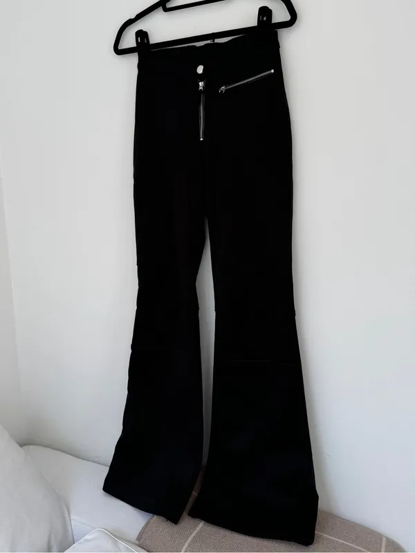 Black Flared Ski Pants - Image 2