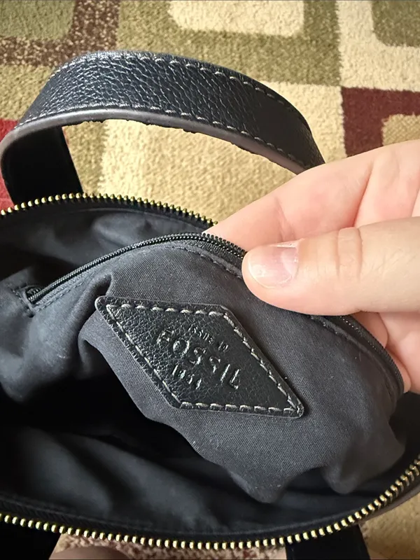 Fossil Black Leather  Backpack - Image 7