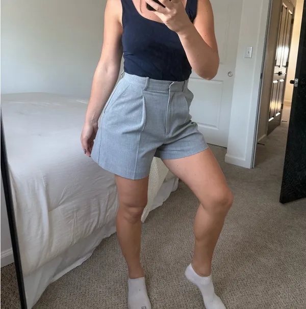 Zara grey trouser pleated shorts XS - Image 2