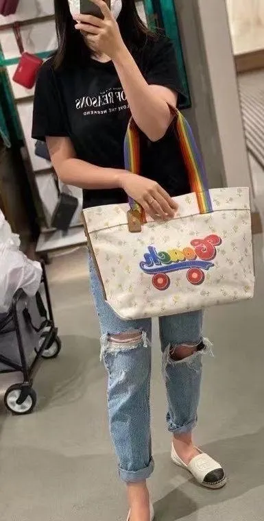 Coach Tote With Rainbow Roller Skate Graphic c4099 - Image 7