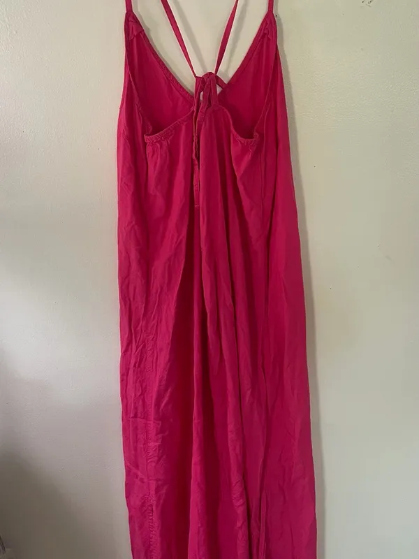 Old Navy Black Spaghetti Strap Dress - Image 4
