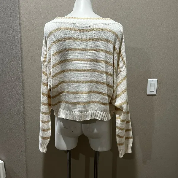American Eagle beige striped pullover sweater - Image 4