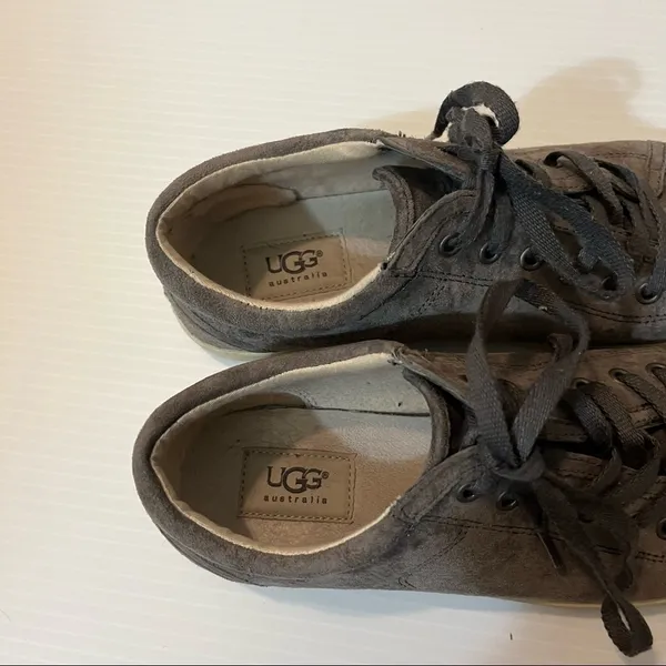 UGG Tomi Pewter Gray Suede Sneaker - Image 3