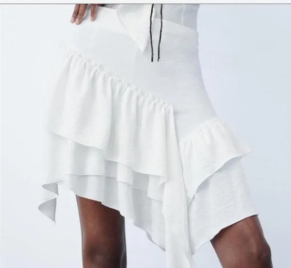 NWT ZARA WHITE RUFFLED ASYMMETRICAL MINI SKIRT - Image 4
