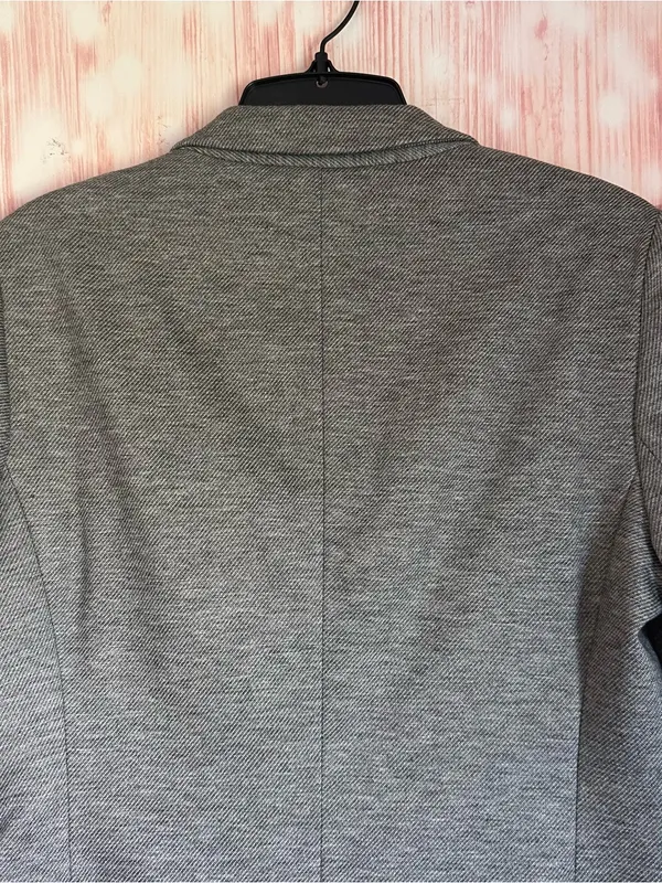 The Limited Gray Stretch Knit 3/4 Sleeve Single Button Blazer Size M - Image 8