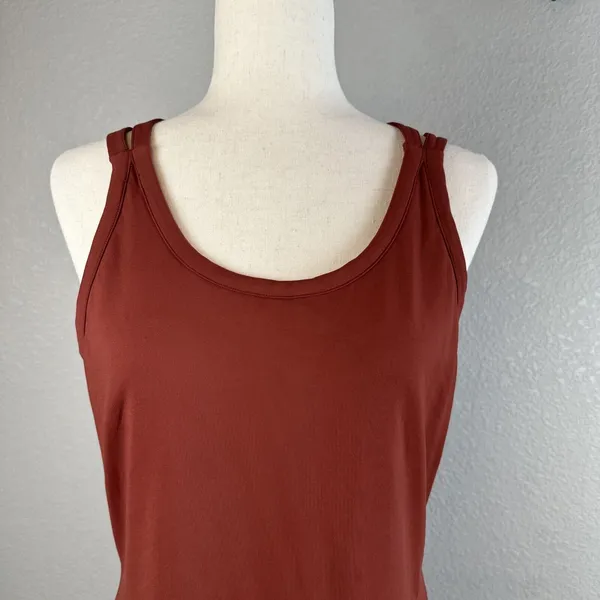 Title Nine Cirque De La Vie‎ Dress Built in Bra Size L Solid Fired Brick Red - Image 2