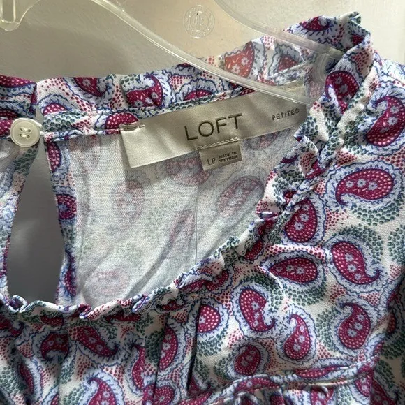 Loft Petites Purple Paisley Ruffle Neck Flutter Sleeve Blouse Top‎ LP NWT - Image 4
