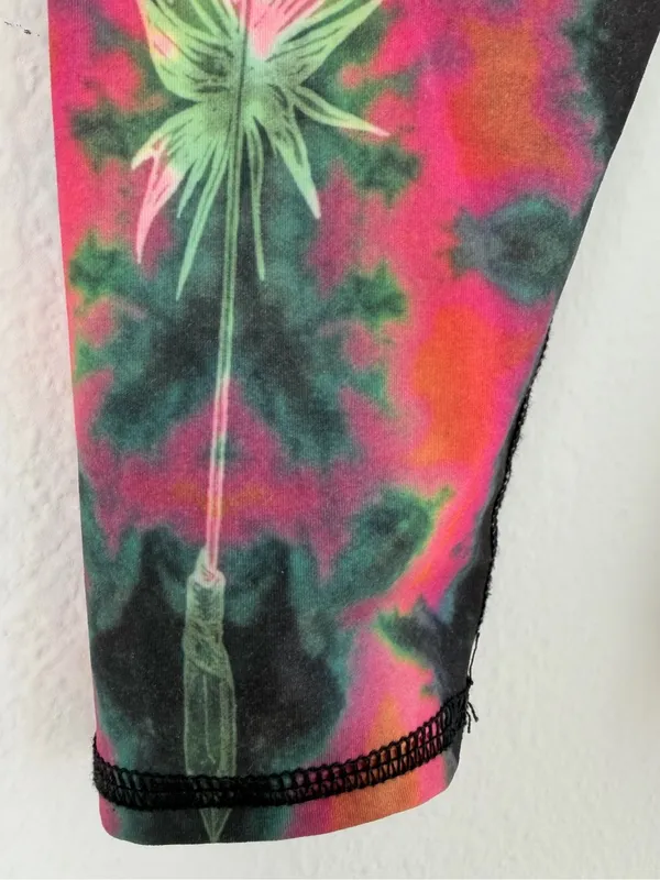 Teeki Tie Dye Feather Dreamcatcher Yoga Leggings Pants Small - Image 8
