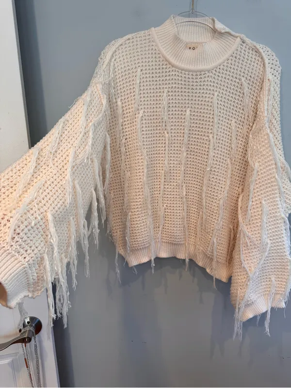 POL Oversized Knit Fringe Sweater Size S - Image 3