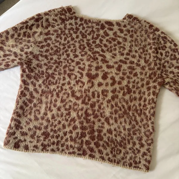 ASOS Collusion Fluffy Leopard Print V-neck Cardigan - S - Image 4