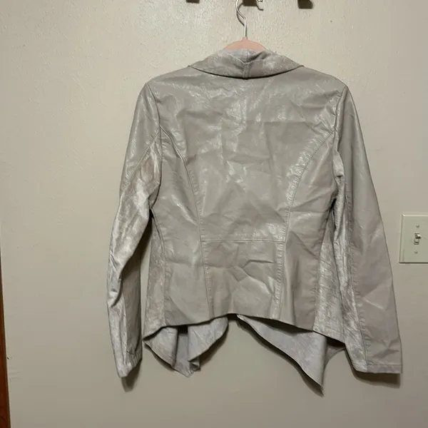 BlankNYC Private‎ Practice Jacket Size Medium - Image 9