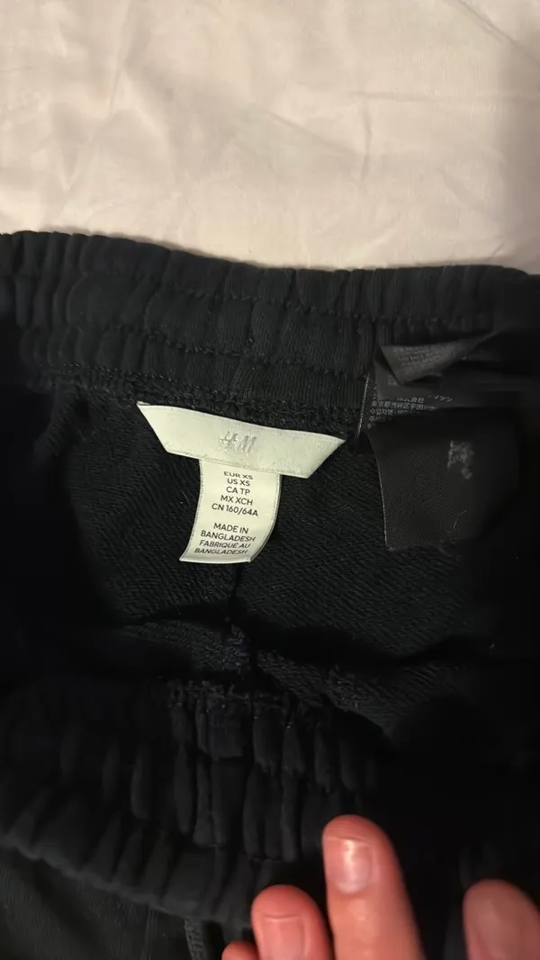 H&M Shorts - Image 3