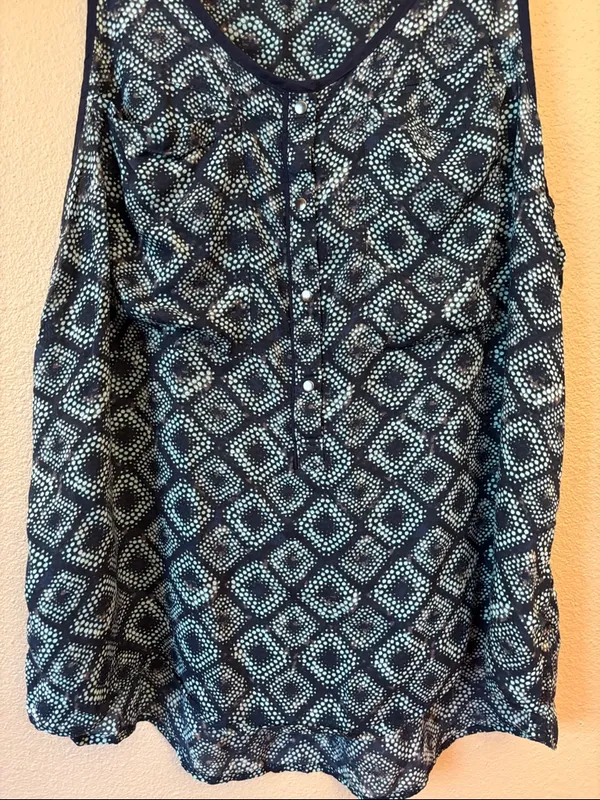 Converse Medium Navy Turquoise Blue Tile Geometric Henley Tank Top - Image 4