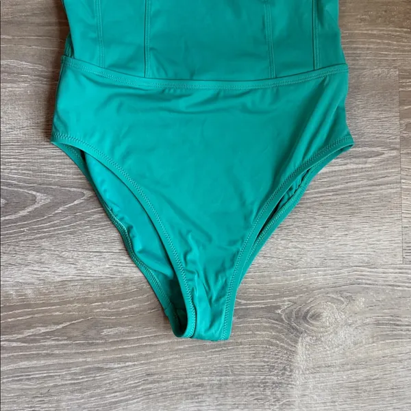 NEW Solid & Striped The Veronica One Piece swimsuit in a teal Small - Image 6
