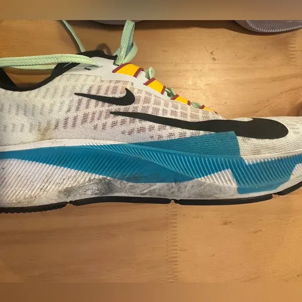 Nike Air Zoom Pegasus 37 Premium White Oracle Aqua size 9.5‎ women’s - Image 3