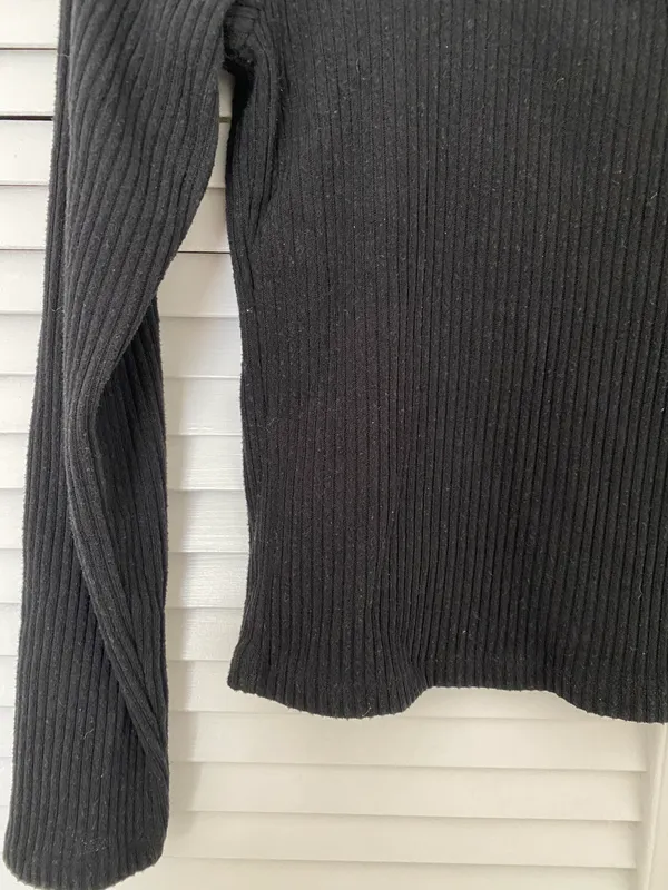 Old Navy Sweater Top - Image 2