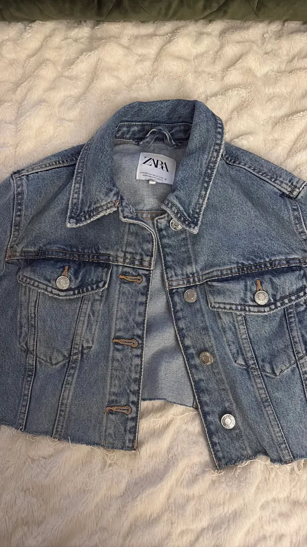ZARA Cropped Jean Jacket - Image 6
