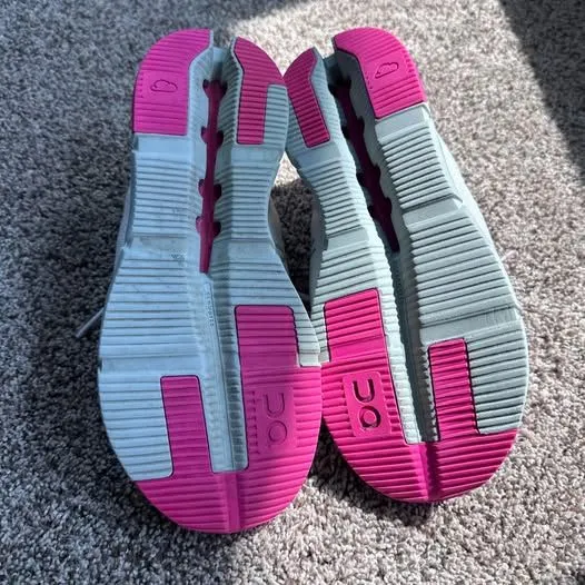 On Cloudnova 2 pink running shoes 9.5 - Image 7