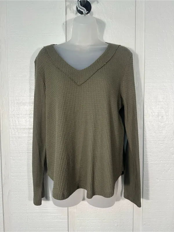 Altard State Green Waffle Top Size Large EUC - Image 2