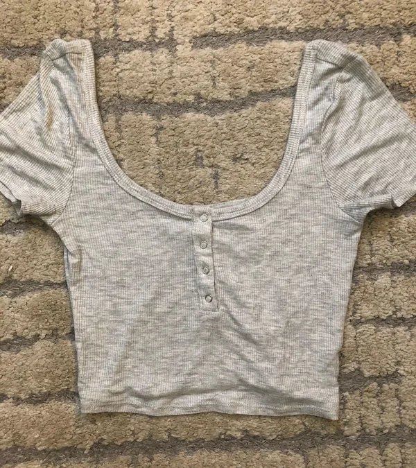 PacSun Gray Scoop Neck Top - Image 3