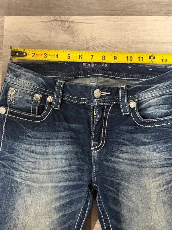 Miss Me Womens Low Rise Skinny Jeans Distressed Flap Pockets Size 26 - Image 2