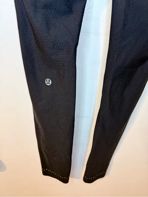 Lululemon Black High Rise Leggings Size 4 27” Inseam Zip Pocket - Image 7