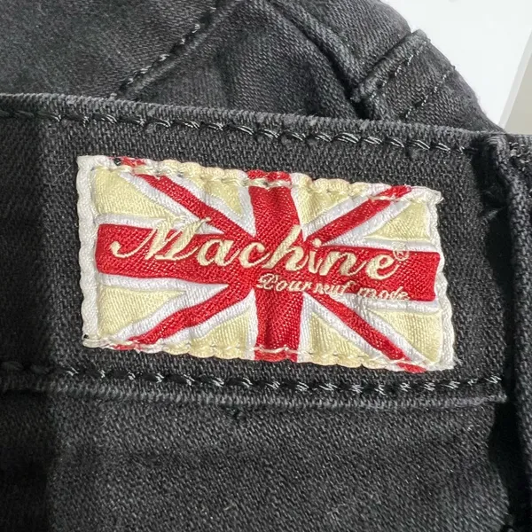 Machine Nouvelle Mode Black Denim Shorts Frayed Hems Size 28 USA Medium - Image 5