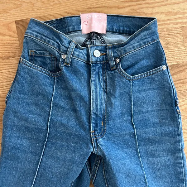 REVICE Denim Star Jeans - Image 4