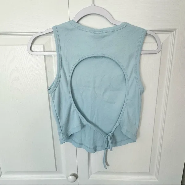 Like New Urban Outfitters Backless Lemon Rhinestone tank M - Image 5