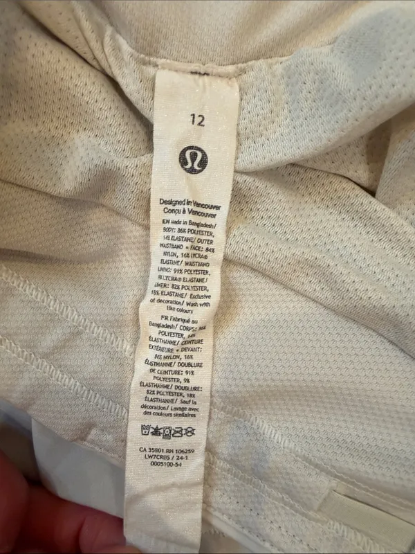lululemon Fast and Free High-Rise Classic-Fit Split Short 3" Size 12 - C30-120 - Image 2