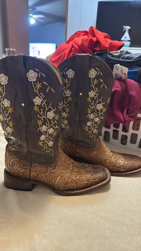 boots Brown Size 8 - Image 4