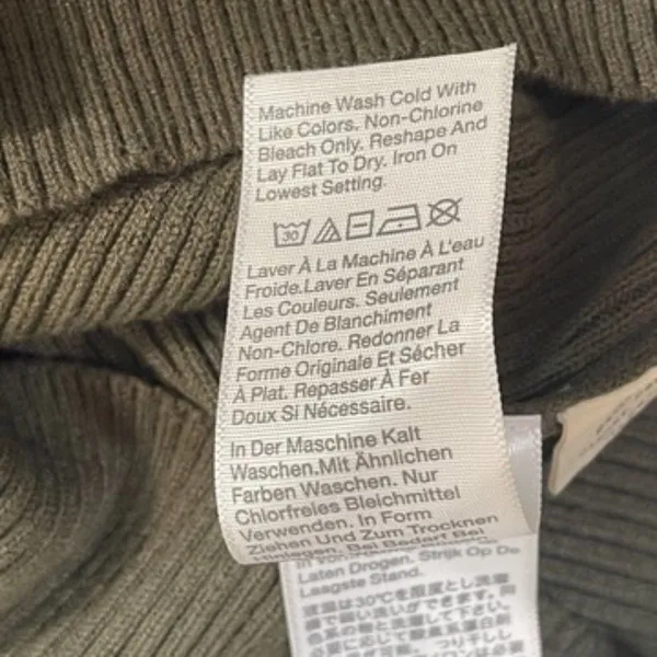 Madewell | Olive Ruffle-Cuff Henley Sweater | Medium - Image 11
